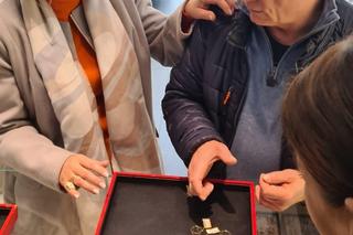 Darek z Sanatrium miłości kupuje obrączki ślubne