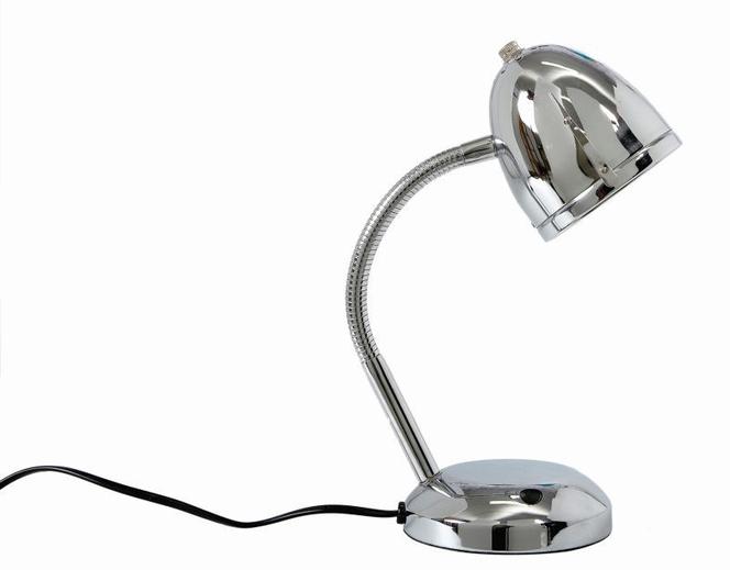 Srebrna lampa stołowa od Livebeautifully