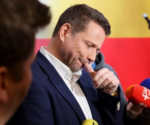 Rafał Trzaskowski przegrał wybory. Trzeba wycałować stare baby