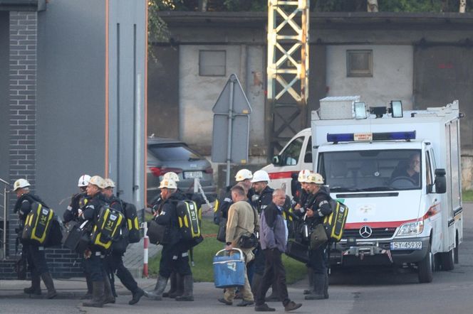 Wstrząs w kopalni Knurów. Trwa akcja ratownicza