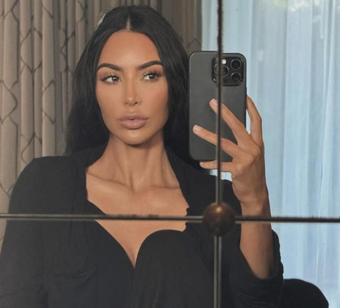 Wielka tajemnica Kim Kardashian ujawniona! Nie zgadniesz, z kim się spotyka