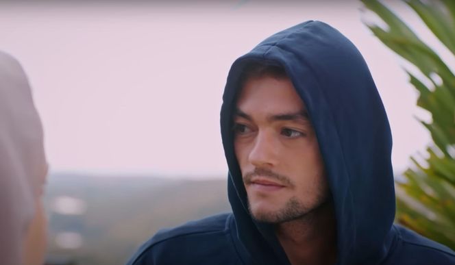 Okazuje się, że Alper żyje i dalej spiskuje z Cavidan. Tymczasem Bahar porzuca Silę w potrzebie, a ta próbuje odebrać sobie życie.