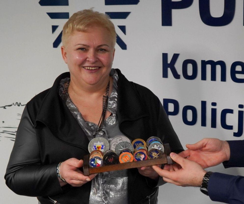 Unikalne monety od policjantów są w rękach pani Katarzyny. Zapłaciła za nie niemało, nie żałuje ani złotówki  [GALERIA]