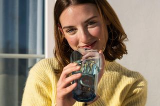 Zapomnij o sklepowych izotonikach. Ten domowy napój skutecznie uzupełni poziom elektrolitów