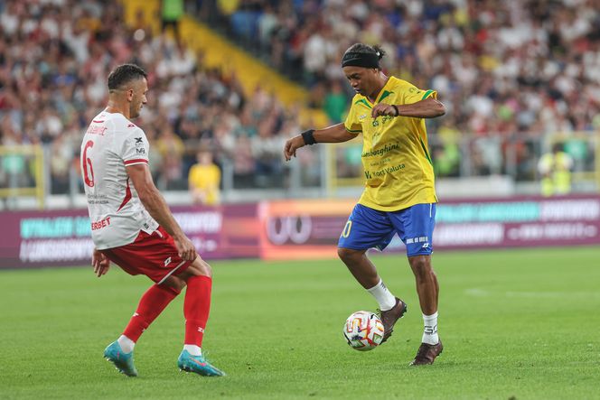 Ronaldinho na Stadionie Śląskim w meczu gwiazd Polska - Brazylia