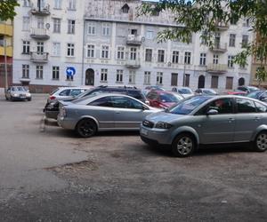 W centrum Olsztyna powstanie parking z prawdziwego zdarzenia? Miasto ogłosiło przetarg [ZDJĘCIA]