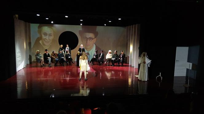 „Klątwa rodziny Kennedych”. Nowa propozycja Teatru Żeromskiego w Kielcach