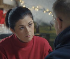 M jak miłość, odcinek 1852: Kinga (Katarzyna Cichopek), Piotrek (Marcin Mroczek)