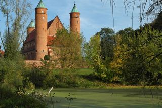 Mazowsze przyciąga tłumy turystów. Region wyda miliony na pięć wyjątkowych szlaków