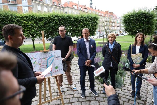 Tą ulicą nie pojedziesz w wakacje - Zmiany w organizacji ruchu na Starym Mieście