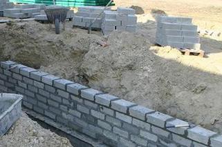 Zaprawa murarska: parametry gotowych zapraw: murowanie fundamentów