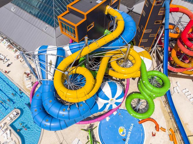 Aquapark Fala w Łodzi uruchamia baseny zewnętrzne