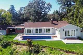 Alicja Bachleda-Curuś: Wynajęła willę w Hollywood