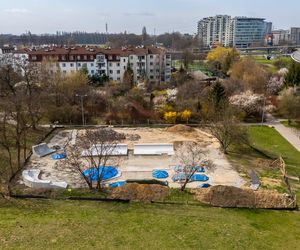 Budowa skateparku do jazdy na deskorolce, park im. Romana Kozłowskiego