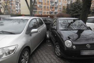 21-latka nie zmieściła się na rondzie w Tarnowie. Rozbili szybę, żeby ją obudzić