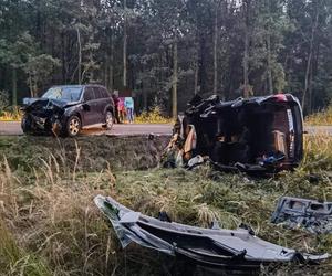 Wypadek na trasie Nietążkowo - Podśmigiel. Ranne cztery osoby