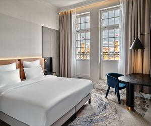 Movenpick Grand Hotel