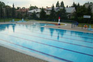 Jarosław: MOSiR otwiera sezon kąpielowy. Z początkiem lipca rusza odkryty basen!