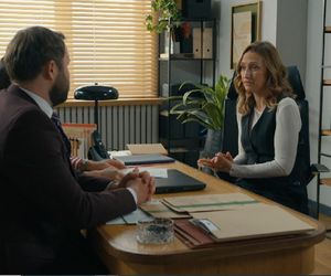 Barwy szczęścia, odcinek 3175. Klemens (Sebastian Perdek), Natalia (Maria Dejmek), Asia (Anna Gzyra)