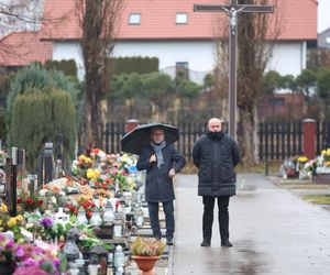 Pogrzeb Jana Furtoka w Katowicach. Tłumy kibiców i działaczy żegna legendę GKS Katowice