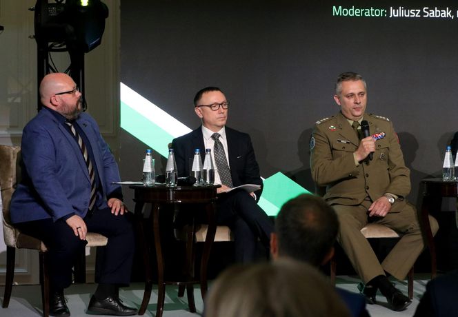 Konferencja „Bezpieczeństwo ludności i ochrona infrastruktury krytycznej” [RELACJA NA ŻYWO] 