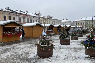 Jarmark bożonarodzeniowy na Rynku w Nowym Sączu
