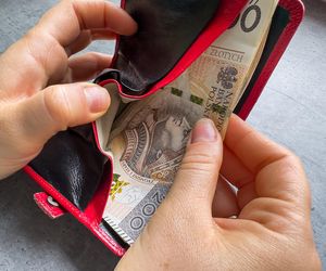 Nowe 1000 plus także dla dorosłych dzieci? Tak, jeśli spełnią te warunki