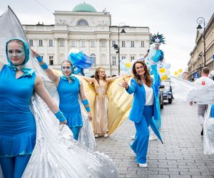 Parada Syrenki przeszła ulicami Warszawy. Tak bawili się mieszkańcy