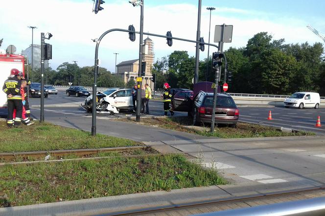 Wypadek na skrzyżowaniu Żeromskiego z Mickiewicza