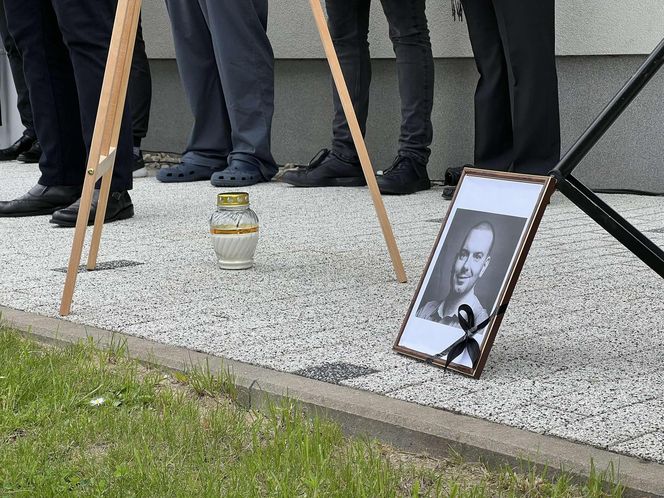 Dzień Żałoby w Szpitalu Uniwersyteckim w Krakowie. Medycy protestują po śmierci Tomasza Soleckiego 
