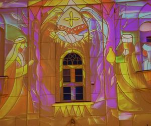 Świąteczna iluminacja ozdabia Wieżę Trynitarską w Lublinie 2023