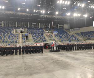 Zaprzysiężenie nowych policjantów