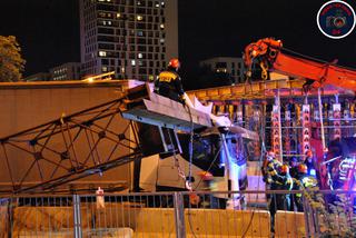 Warszawa. TIR uderzył w stalową belkę pod nowo budowany wiadukt