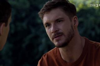 M jak miłość, odc. 1472. Jakub Karski (Krzysztof Kwiatkowski), Marcin (Mikołaj Roznerski)