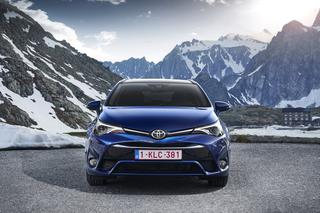 Toyota Avensis Touring Sports lifting 2015