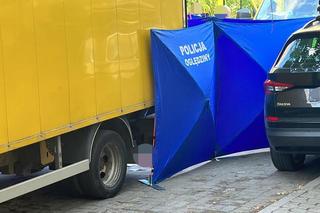 Dwukrotnie rozjechana przez dostawczaka. Śmiertelnie potrącona 24-latka sekundy przed śmiercią krzyczała: „pomocy!”