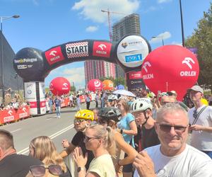 Tour de Pologne w Katowicach. Kolarze bawią się z kibicami