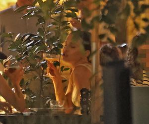 Marina Łuczenko-Szczęsna i Natalia Szroeder imprezują