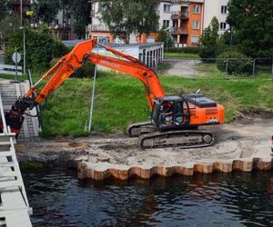 Tak się zmieniają bulwary nad Brdą w Bydgoszczy. Powstanie miejsce do cumowania łodzi i taras widokowy