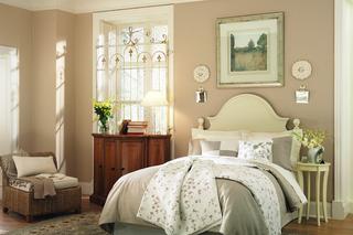 Aranżacja sypialni w stylu romantycznym: wiklina