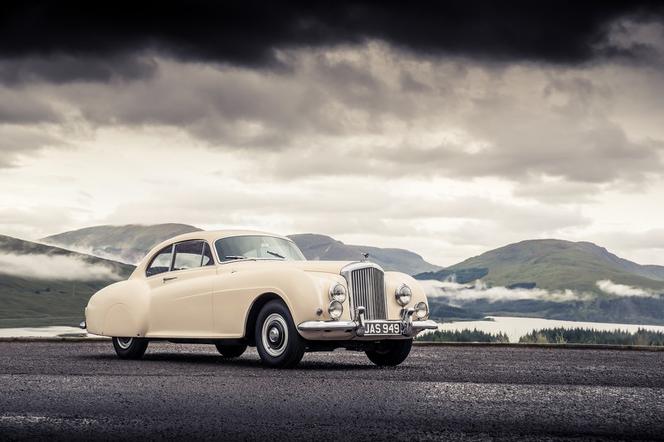 Bentley Continental GT Speed 2016 i Bentley R-Type Continental 1952