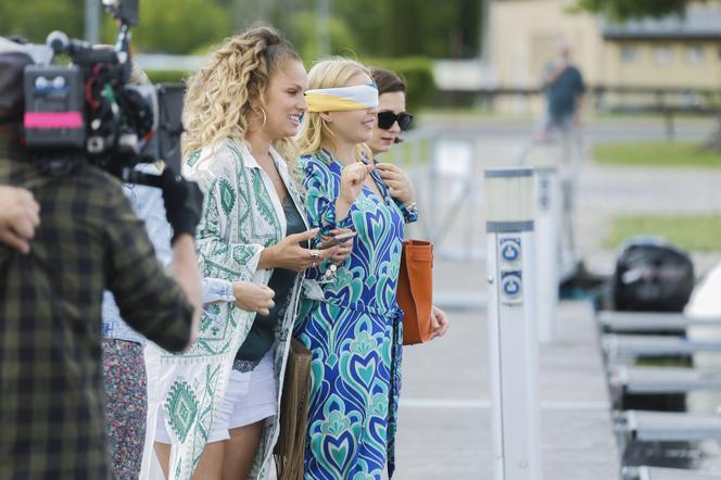 Przyjaciółki 20 sezon odc. 1. Patrycja ( Joanna Liszowska), Anka (Magdalena Stużyńska), Zuza (Anita Sokołowska),