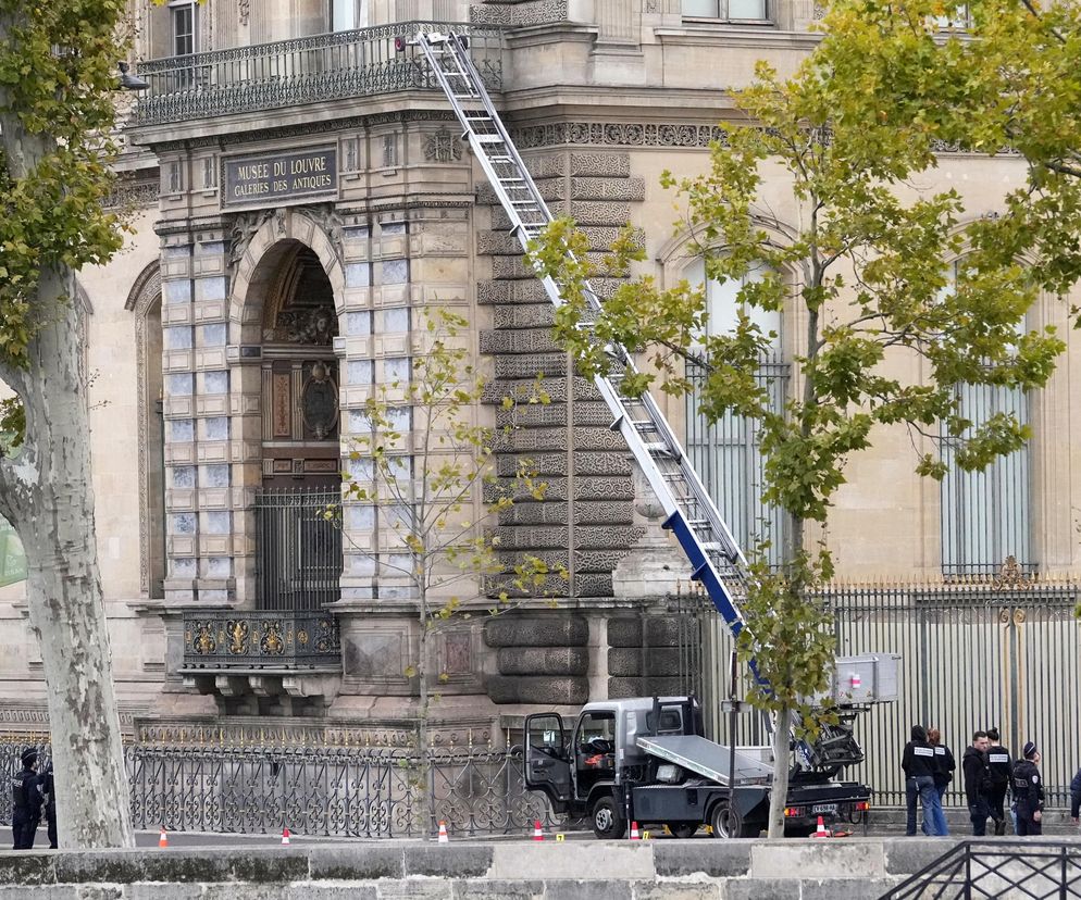 Kradzież w Luwrze