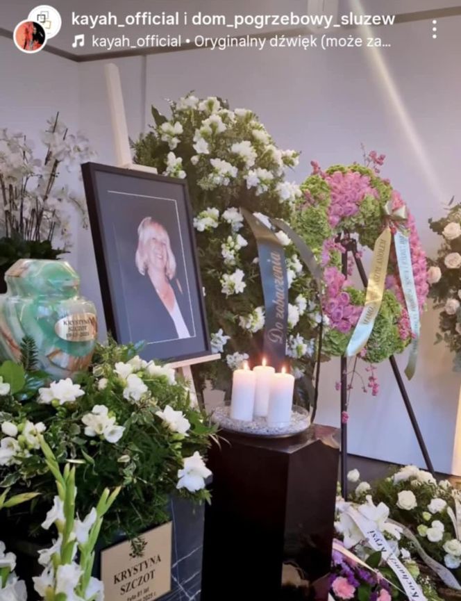 Kayah pożegnała mamę
