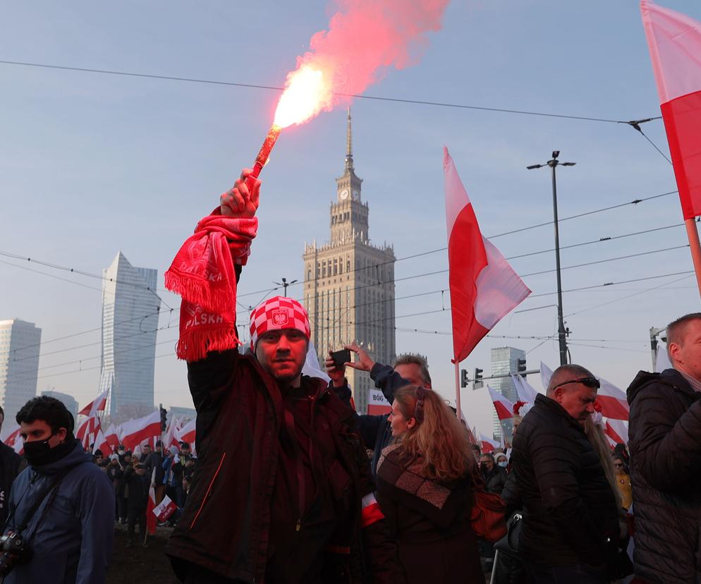 Marsz Niepodległości 2022 w Warszawie. Relacja na żywo