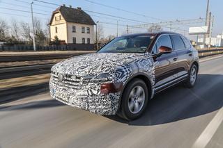 Zamaskowany Volkswagen Touareg