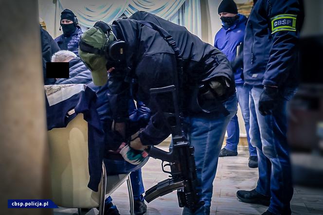 Policjanci z Olsztyna na tropie gangu narkotykowego. Zatrzymano 7 osób