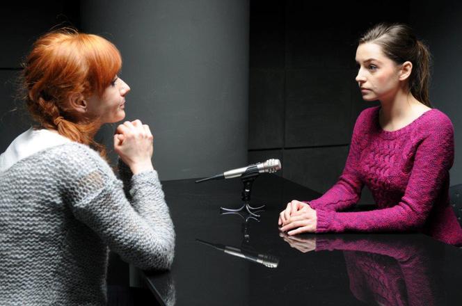 KOMISARZ ALEX 3 sezon odc. 36. Aneta (Agnieszka Więdłocha), Lucyna (Magdalena Walach)