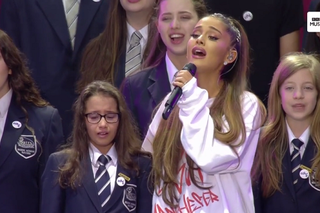 Ariana Grande i chór szkolny. My Everything najbardziej wzruszającym momentem koncertu 