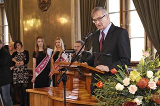 Życzymy Wam STU lat